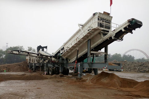 河北秦皇島建筑垃圾處理現(xiàn)場